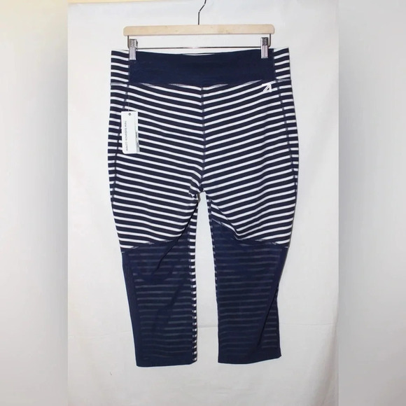 New Balance x J. Crew NWT Women’s Striped Mesh Cropped Leggings Size XL - Picture 4 of 11